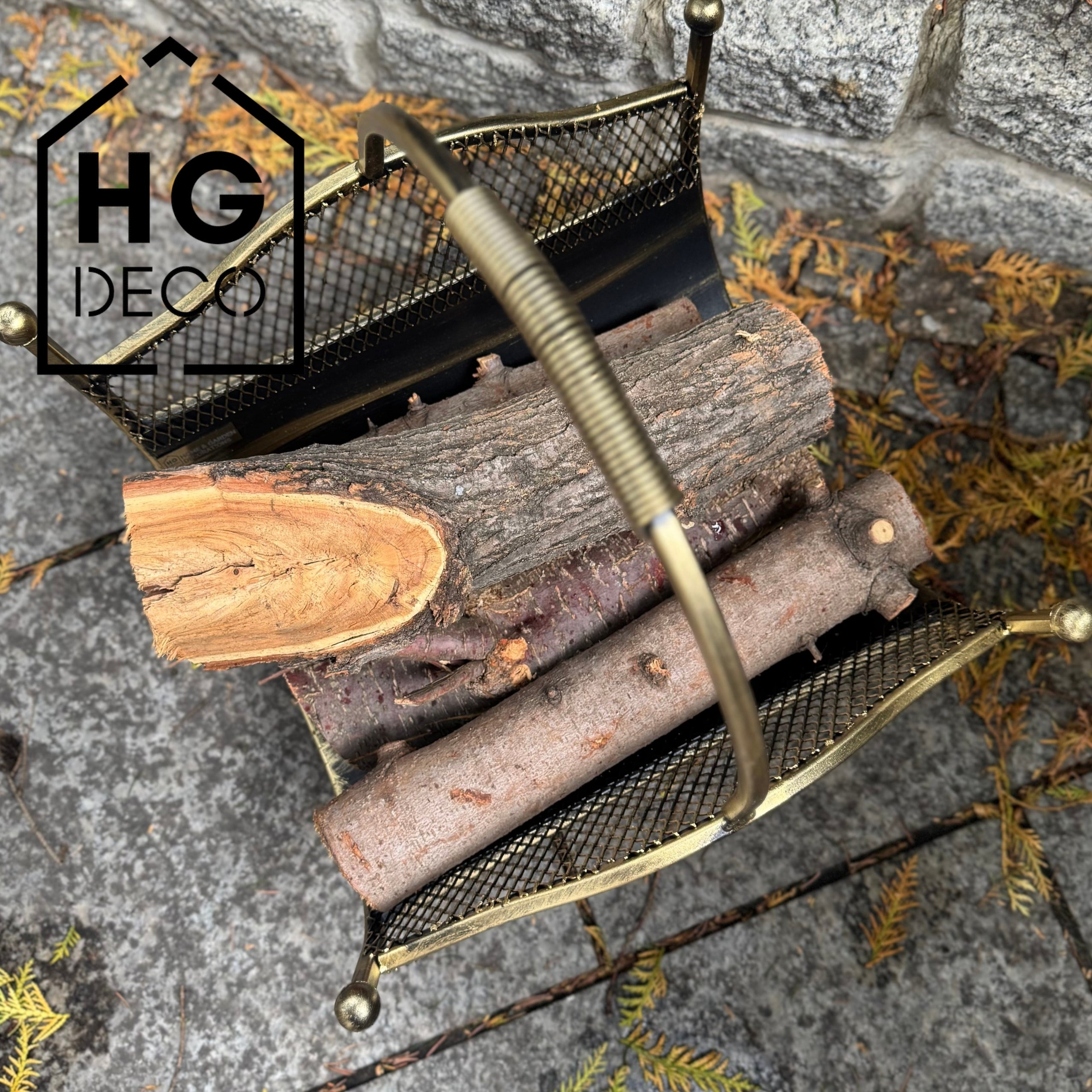 HGDECO  Kosz metalowy na drewno LEON złoty patyna